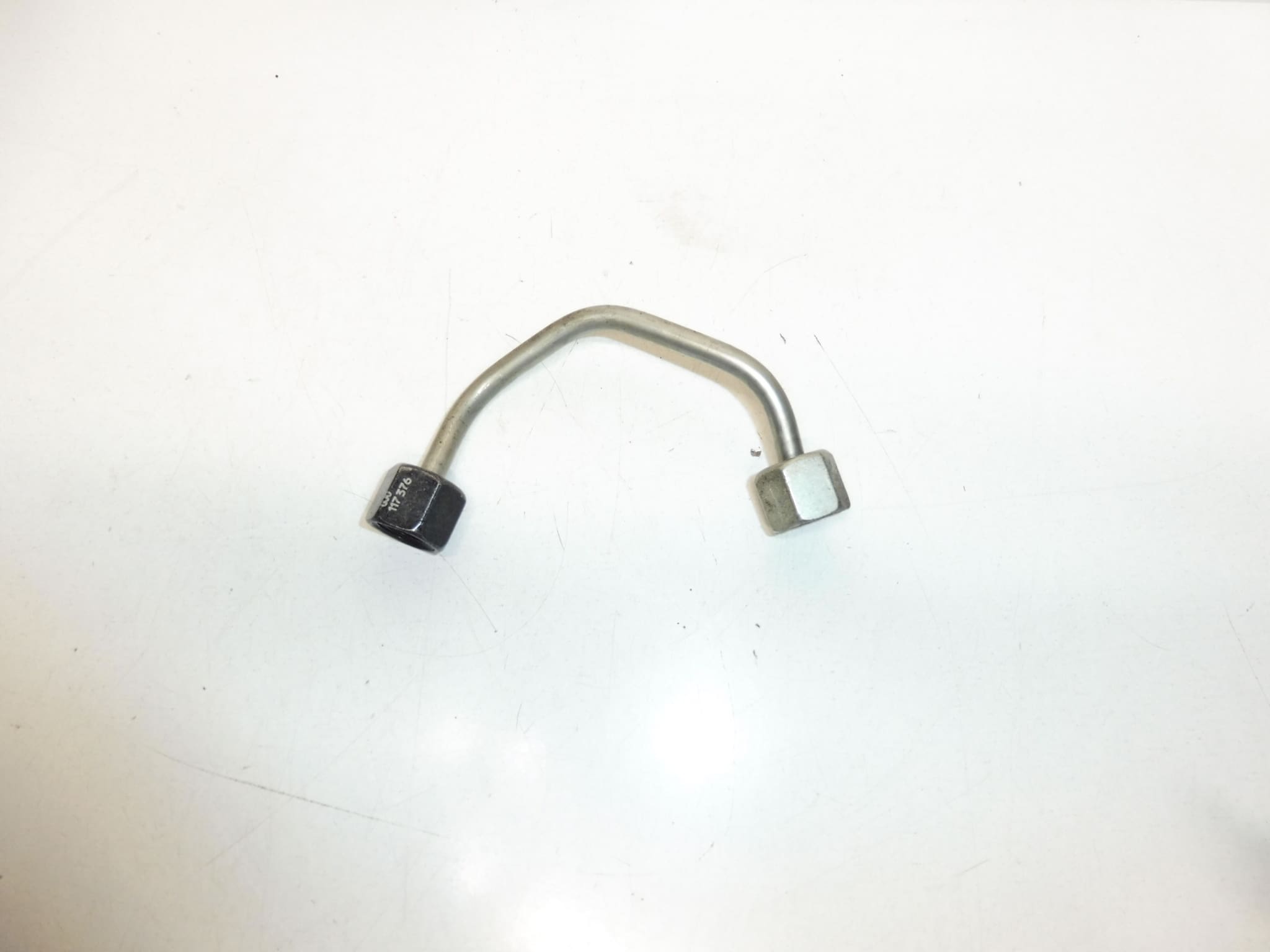 Pipe d'alimentation 2ème injecteur Citroën Peugeot 9811737580 – Image 2