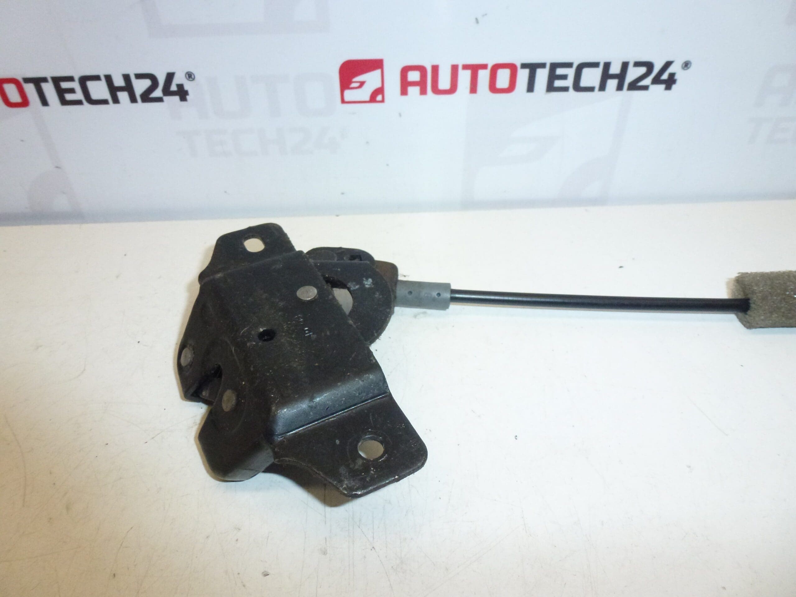 Serrure de porte d'aile inférieure droite Citroën Berlingo II 8726C7 – Image 2