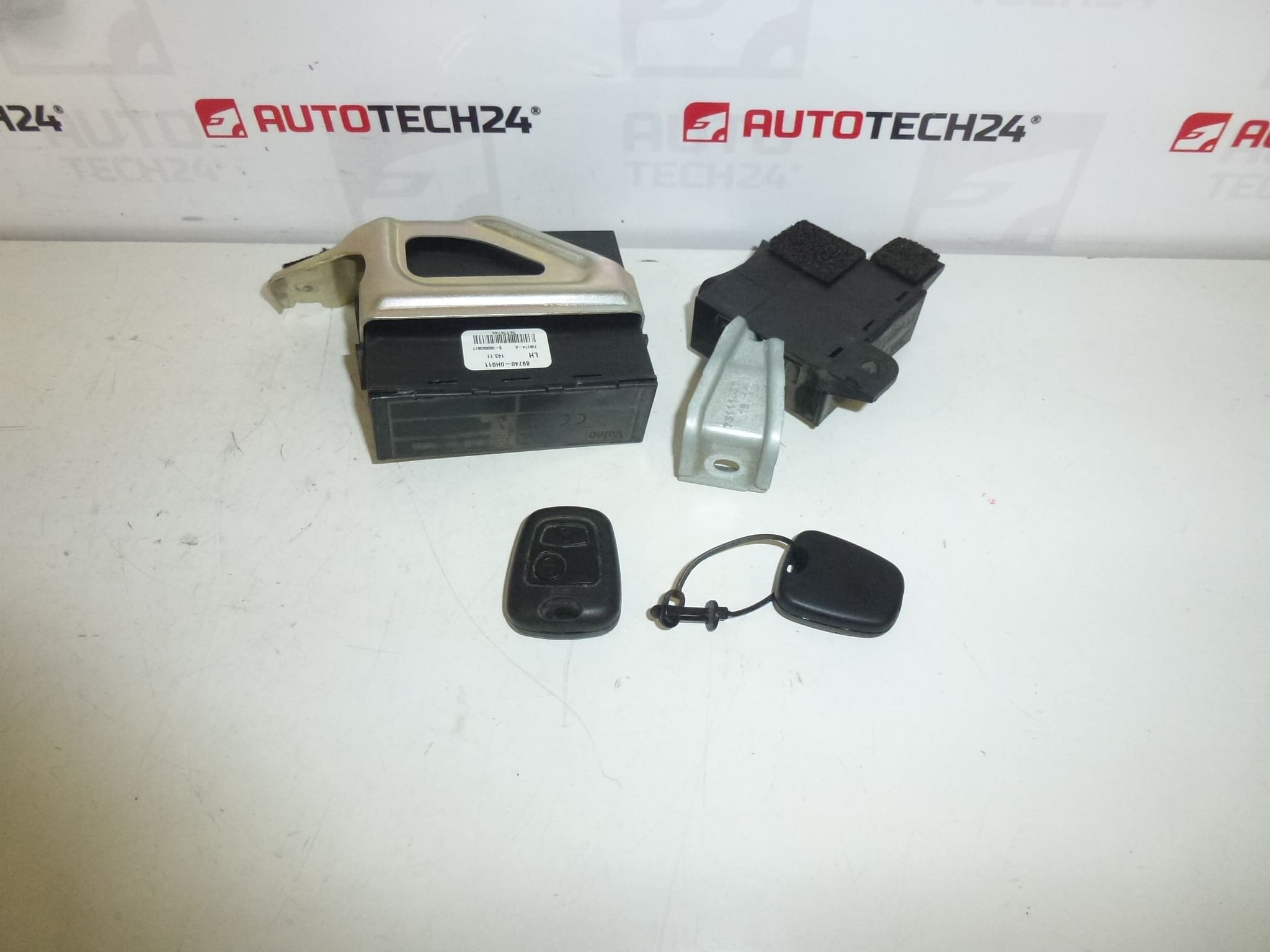 Imo + télécommande Citroën C1 Peugeot 107 6545PR 6545PN 89780-0H021 89740-0H011 – Image 2