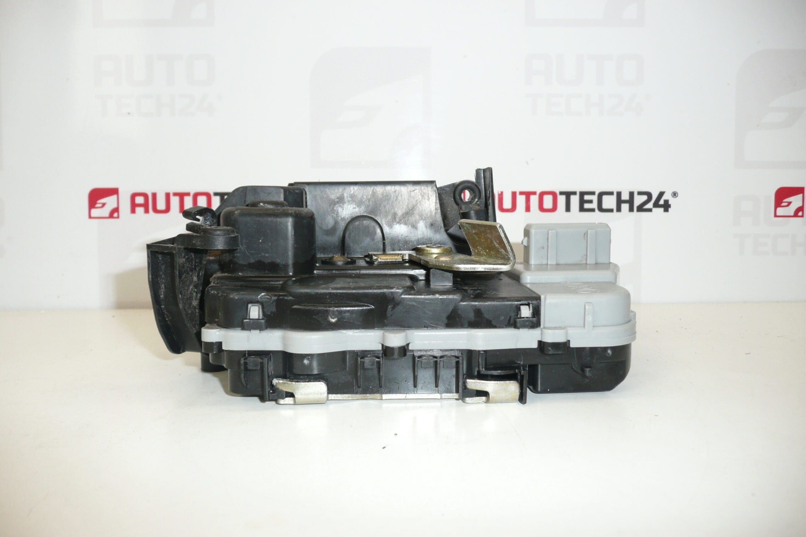 Serrure de porte arrière gauche Citroën Xsara 913769 – Image 2