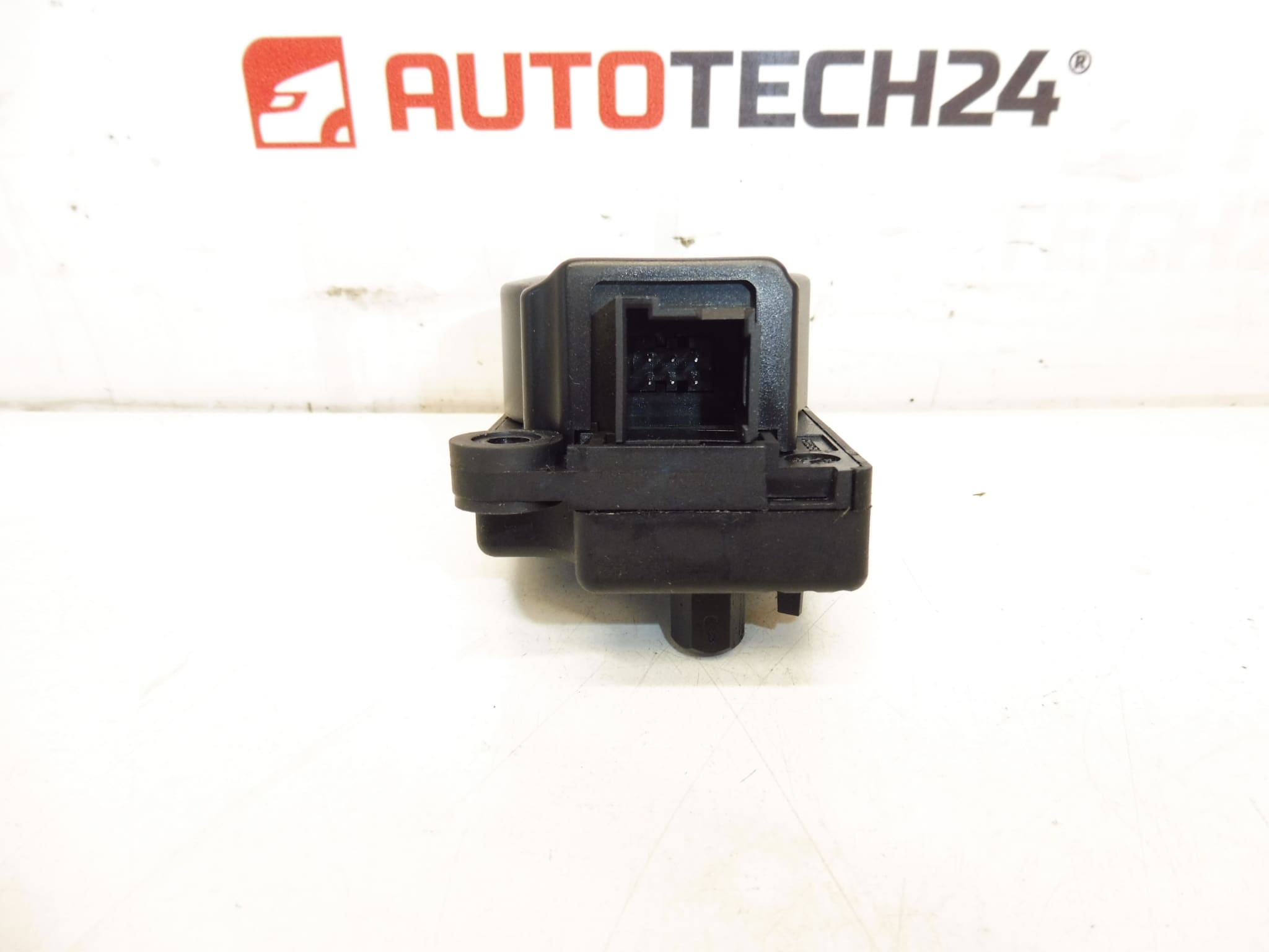 Servomoteur de Chauffage BEHR Citroën EAD516 P1975001 U et 42 647949 – Image 2