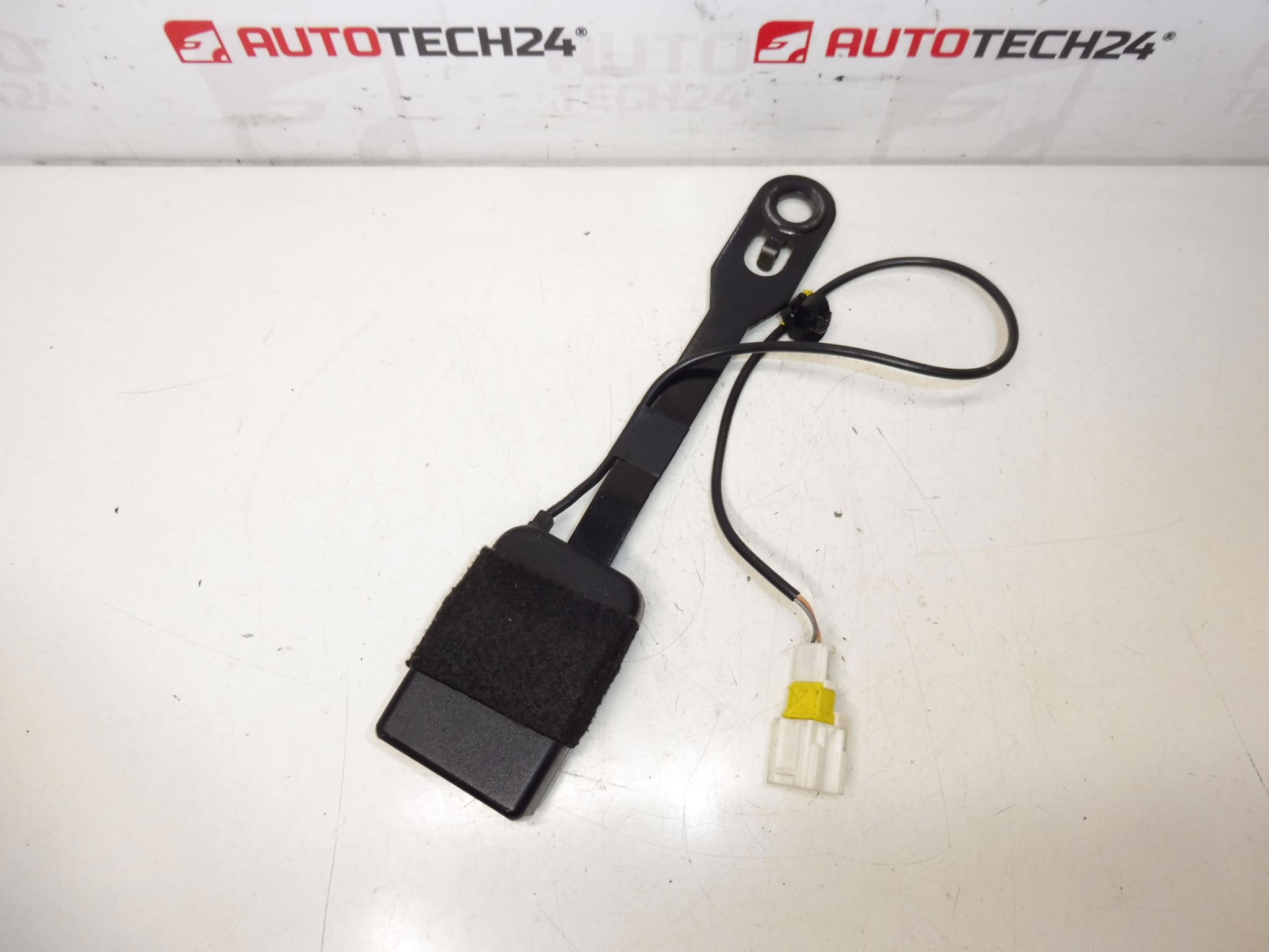 Support de Verrouillage de Ceinture de Sécurité Passager Peugeot 407 8973PV – Image 2