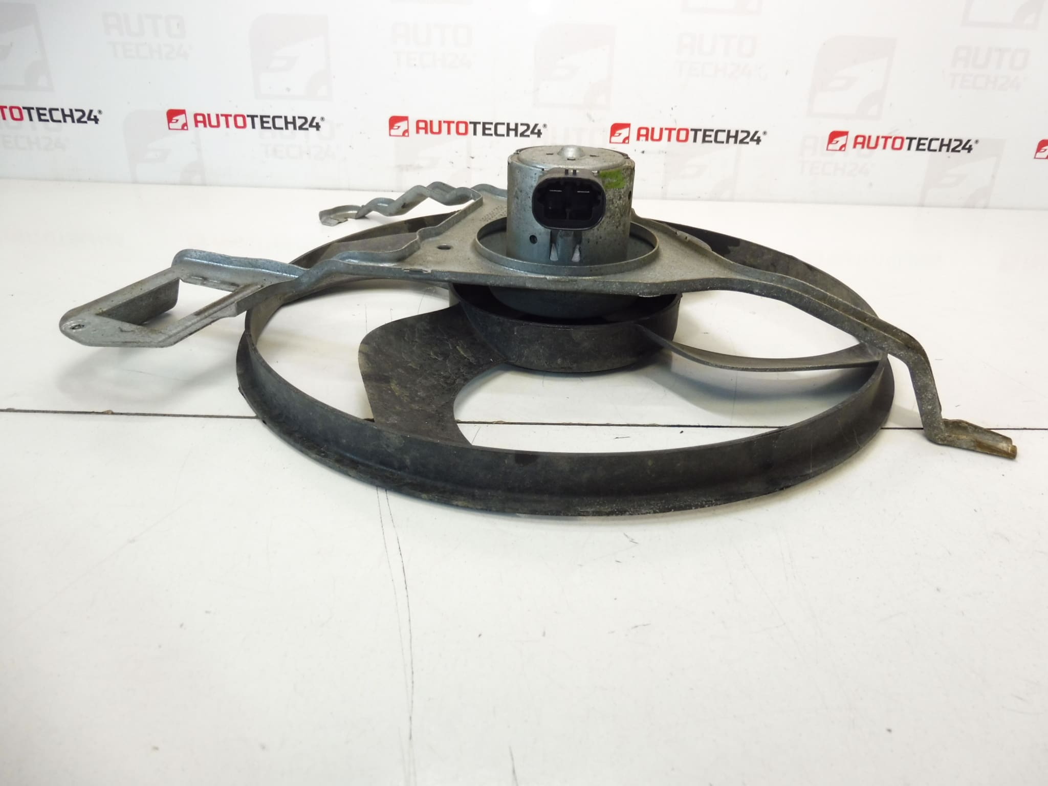 Citroën Peugeot 9653803980 1253h4 Ventilateur de radiateur – Image 2