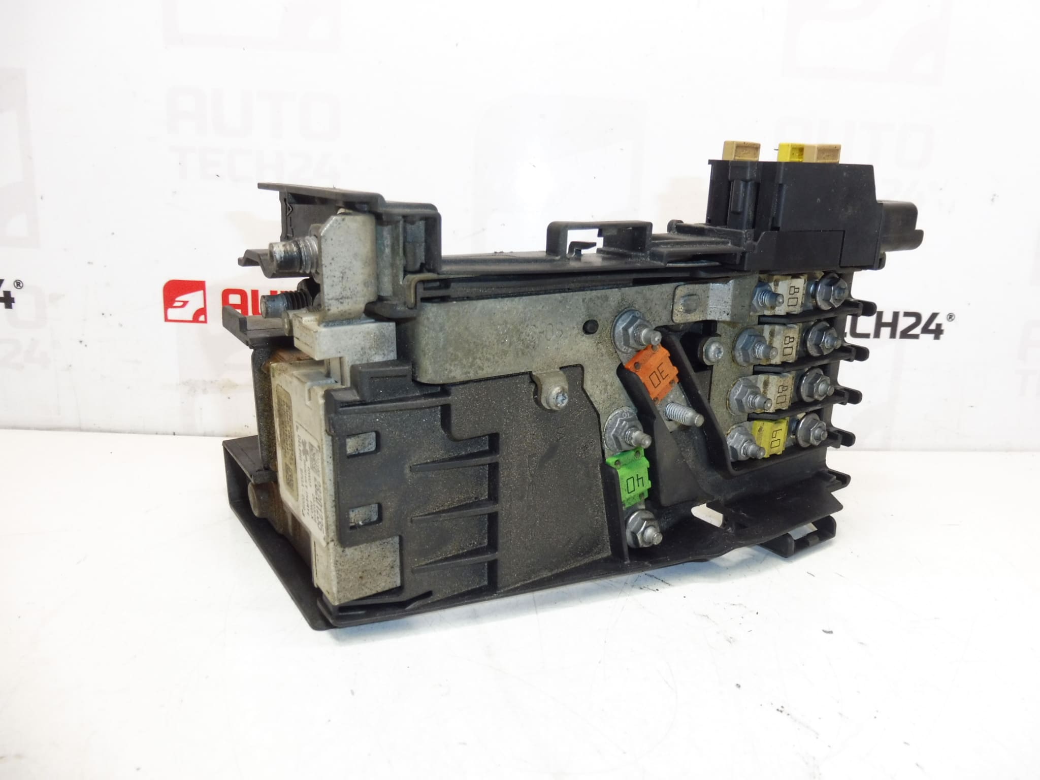 Citroën Peugeot 9665794680 28201235 6500HE MODULE DE FUSIBLE – Image 2