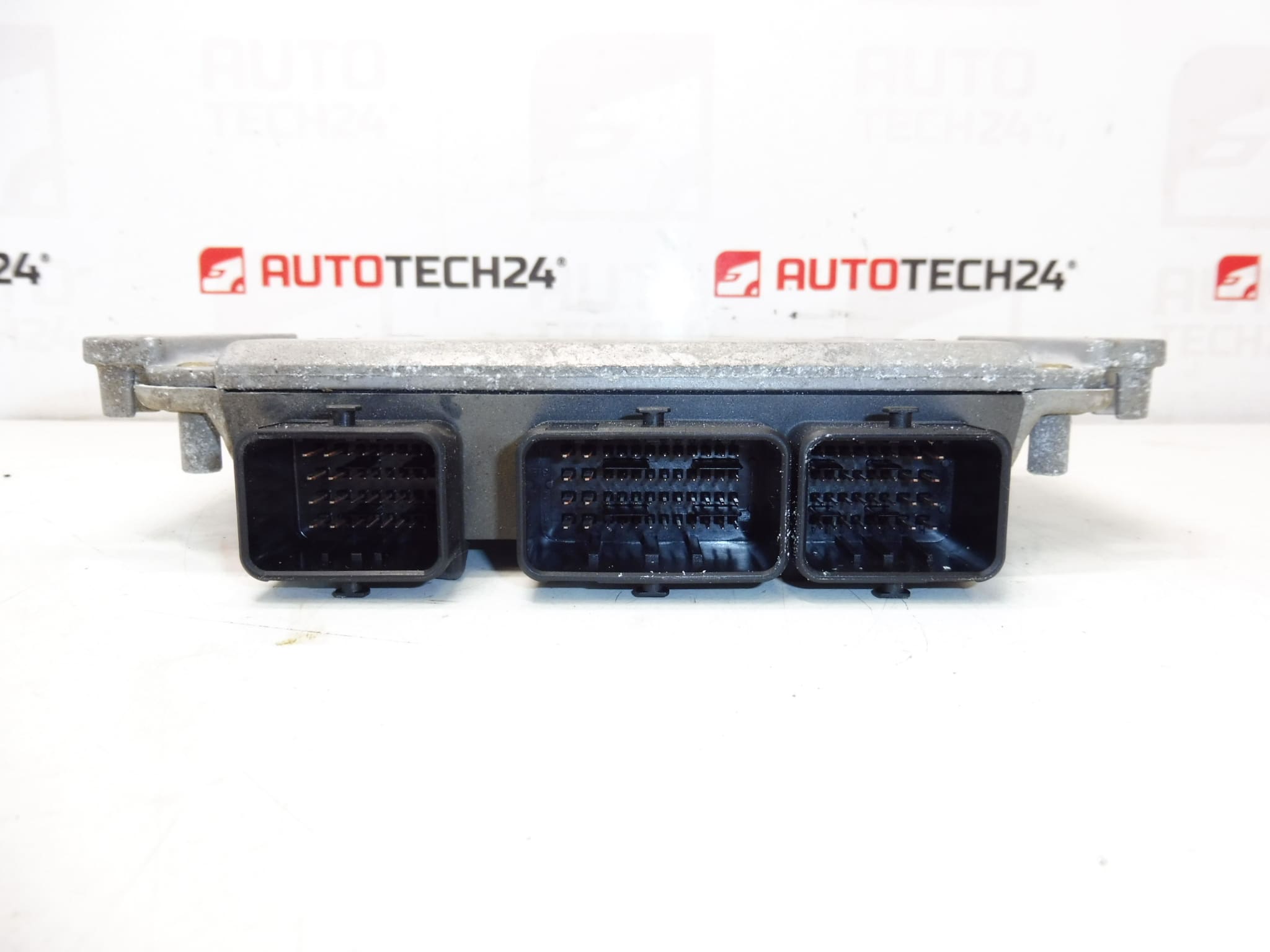 Unité De Commande Moteur Bosch EDC15C2 0281010779 9644606180 – Image 2