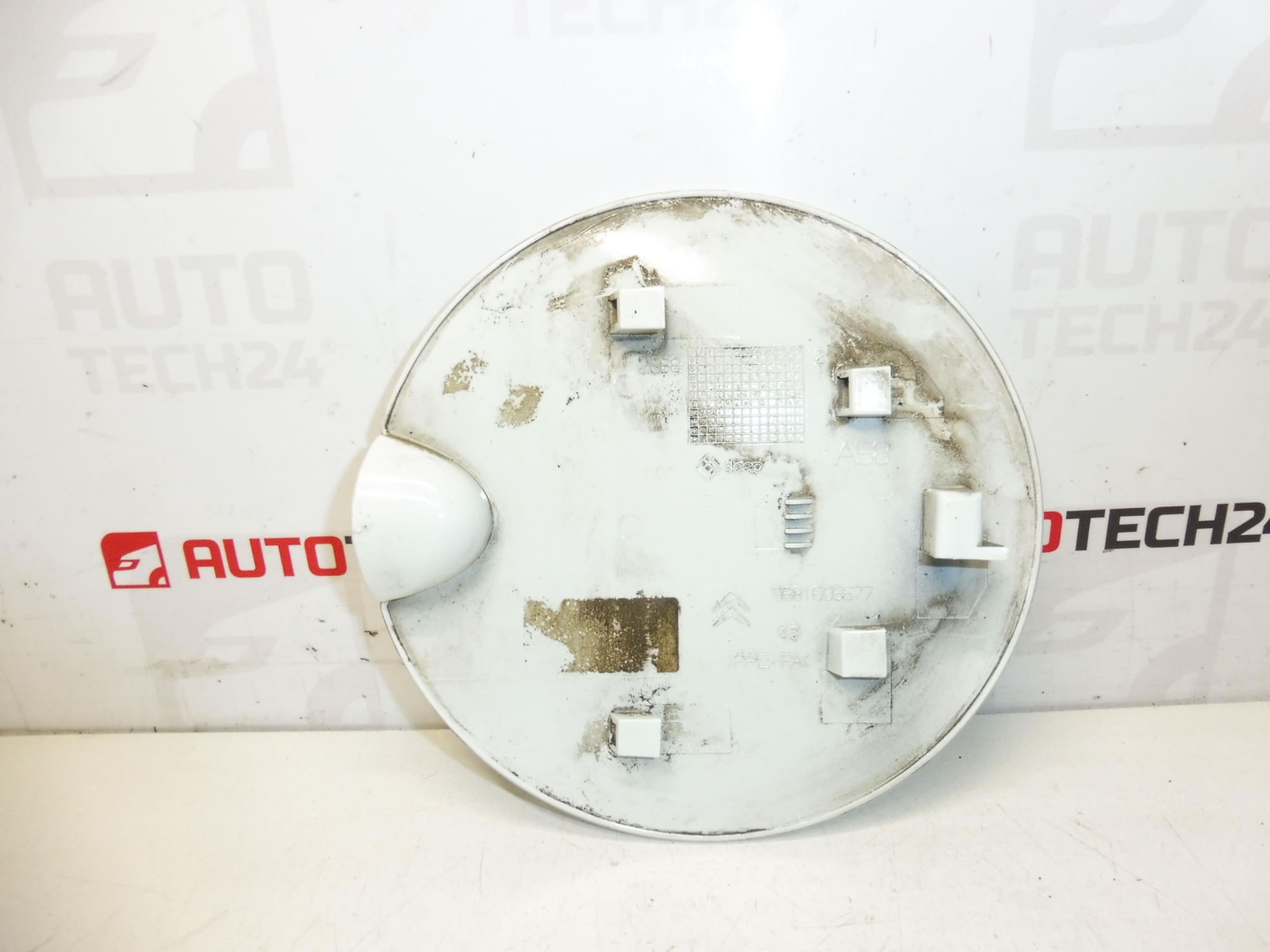 Bouchon De Réservoir EWPB Citroën C3 Picasso 9681606677 1517G8 – Image 2