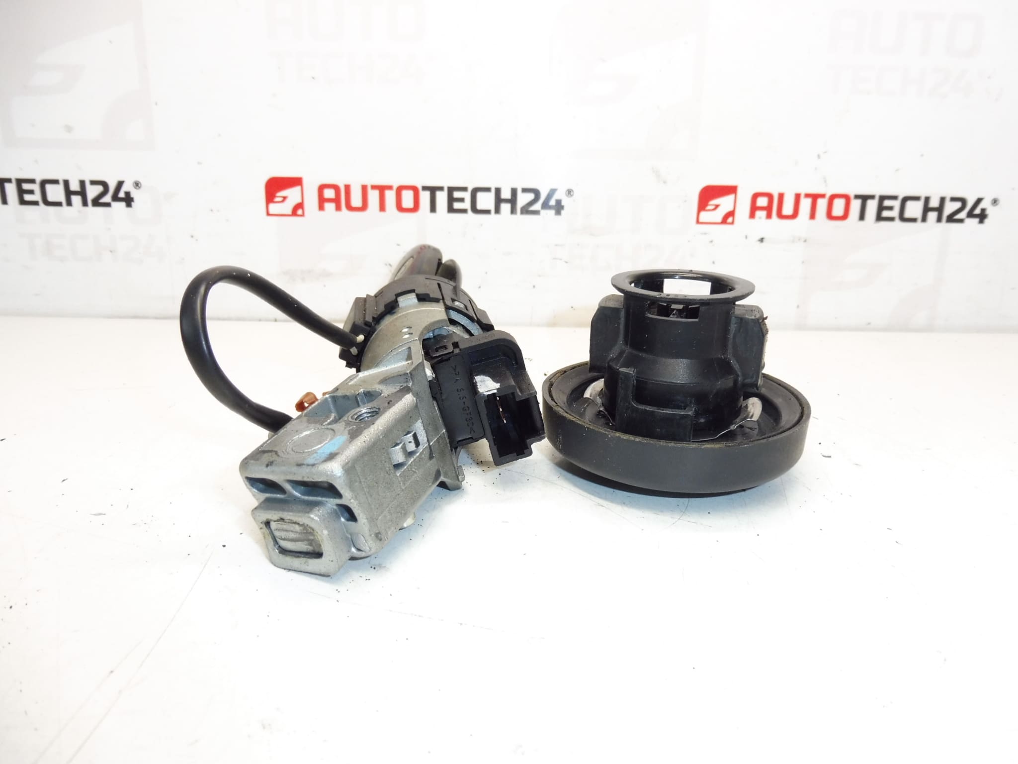 bouchon de réservoir + une clé Citroën C5 05-07 4162FE