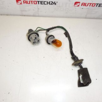 Feu arrière d'occasion pour Peugeot et Citroën (PSA)