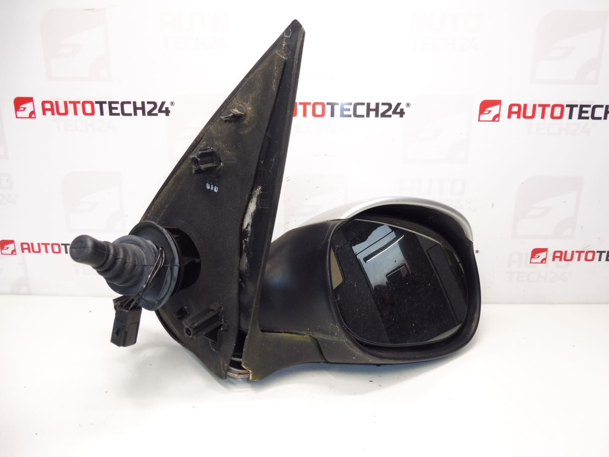 Rétroviseur droit Peugeot 206 EZRC 96432613XT 8154JC – Image 2