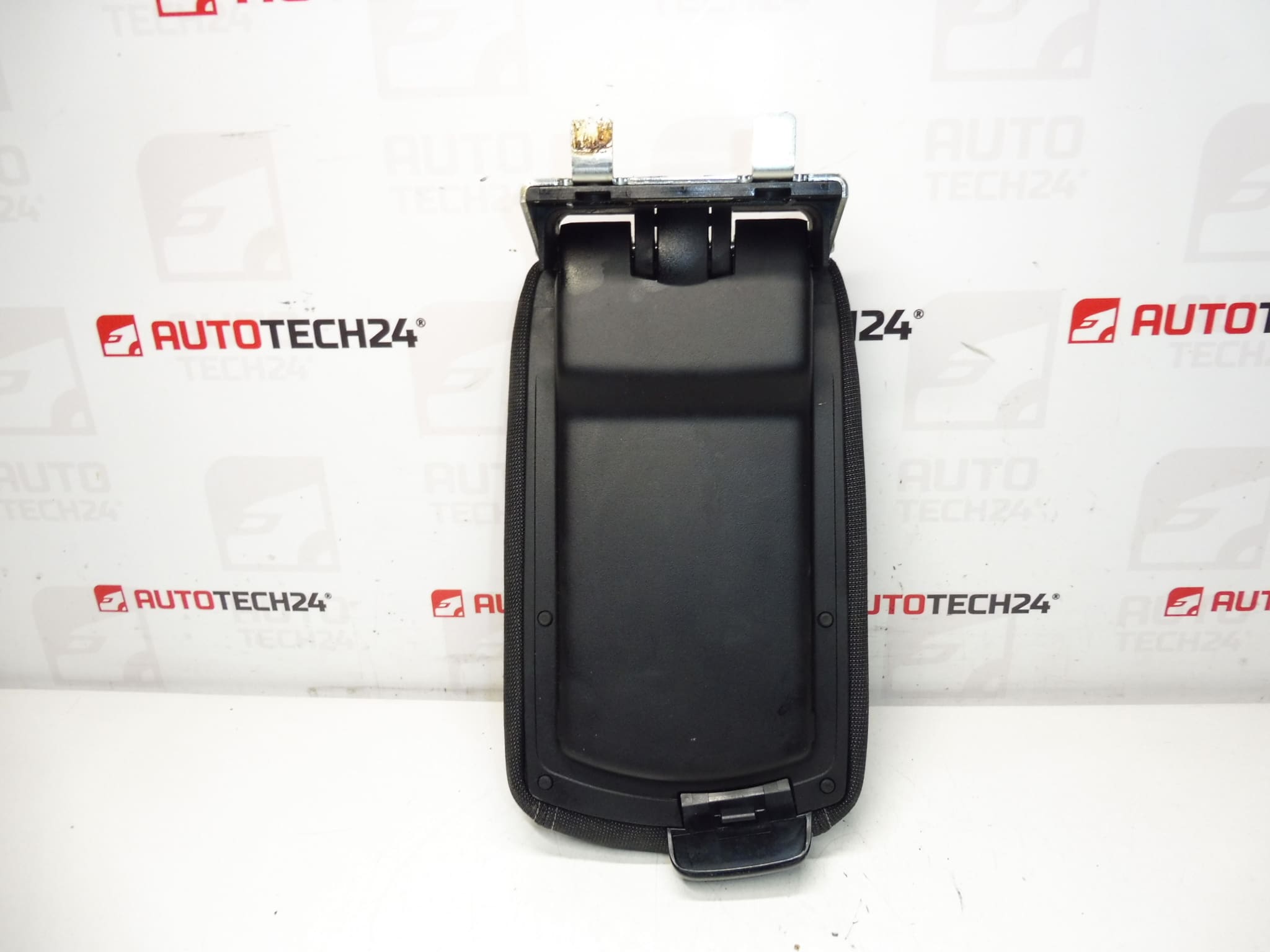 Accoudoir central Peugeot 308 T9 98027606ZN – Image 2