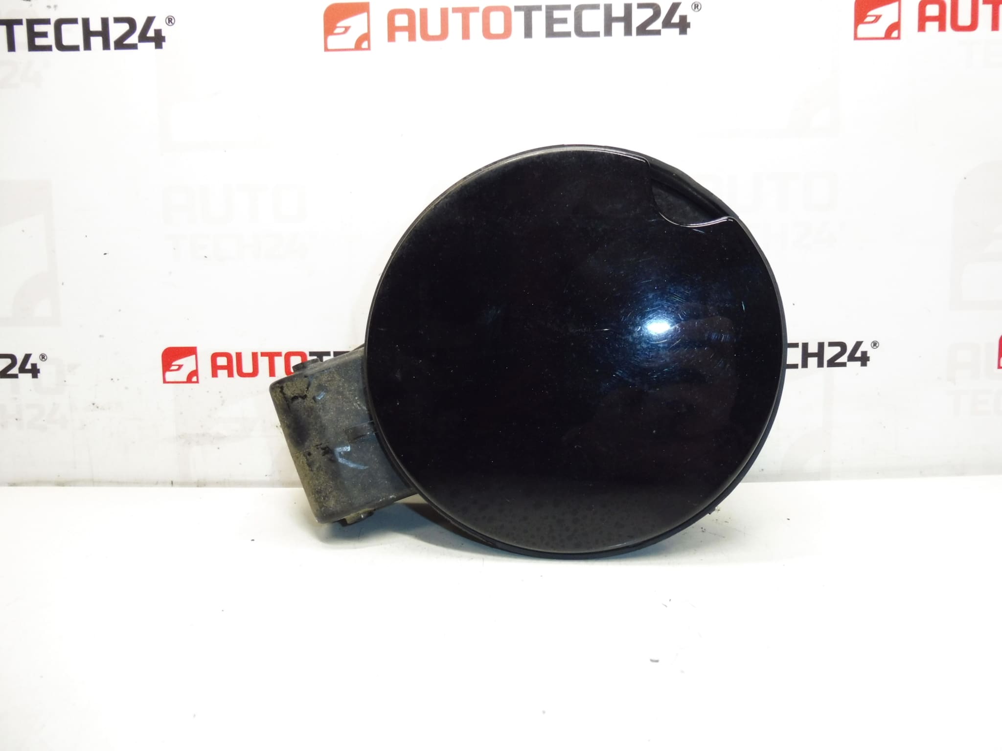 Bouchon de réservoir Citroën C4 5 portes 9650573477 1517C1 KTV