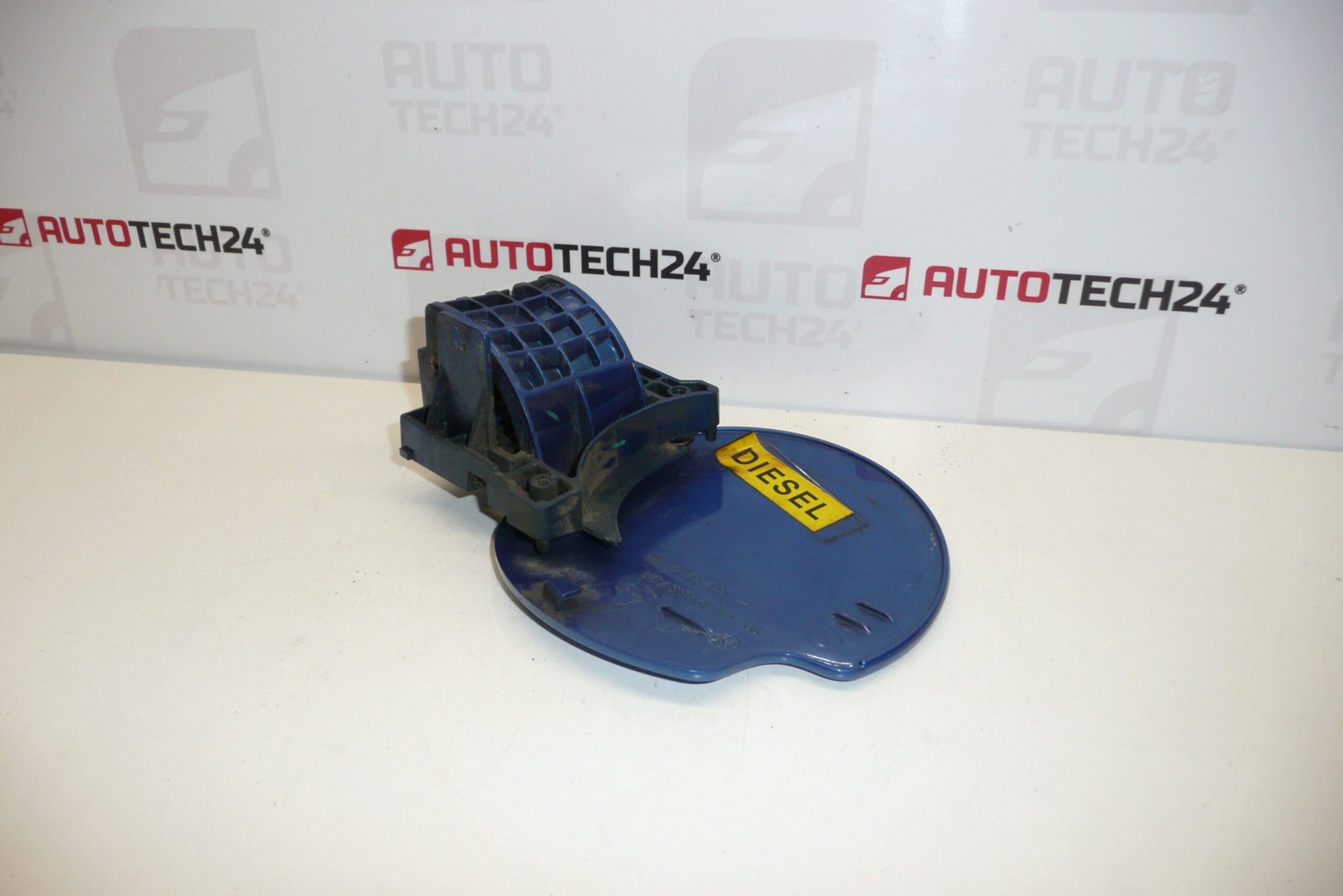 Couvercle de réservoir Peugeot 307 9643083777 PSA – Image 2