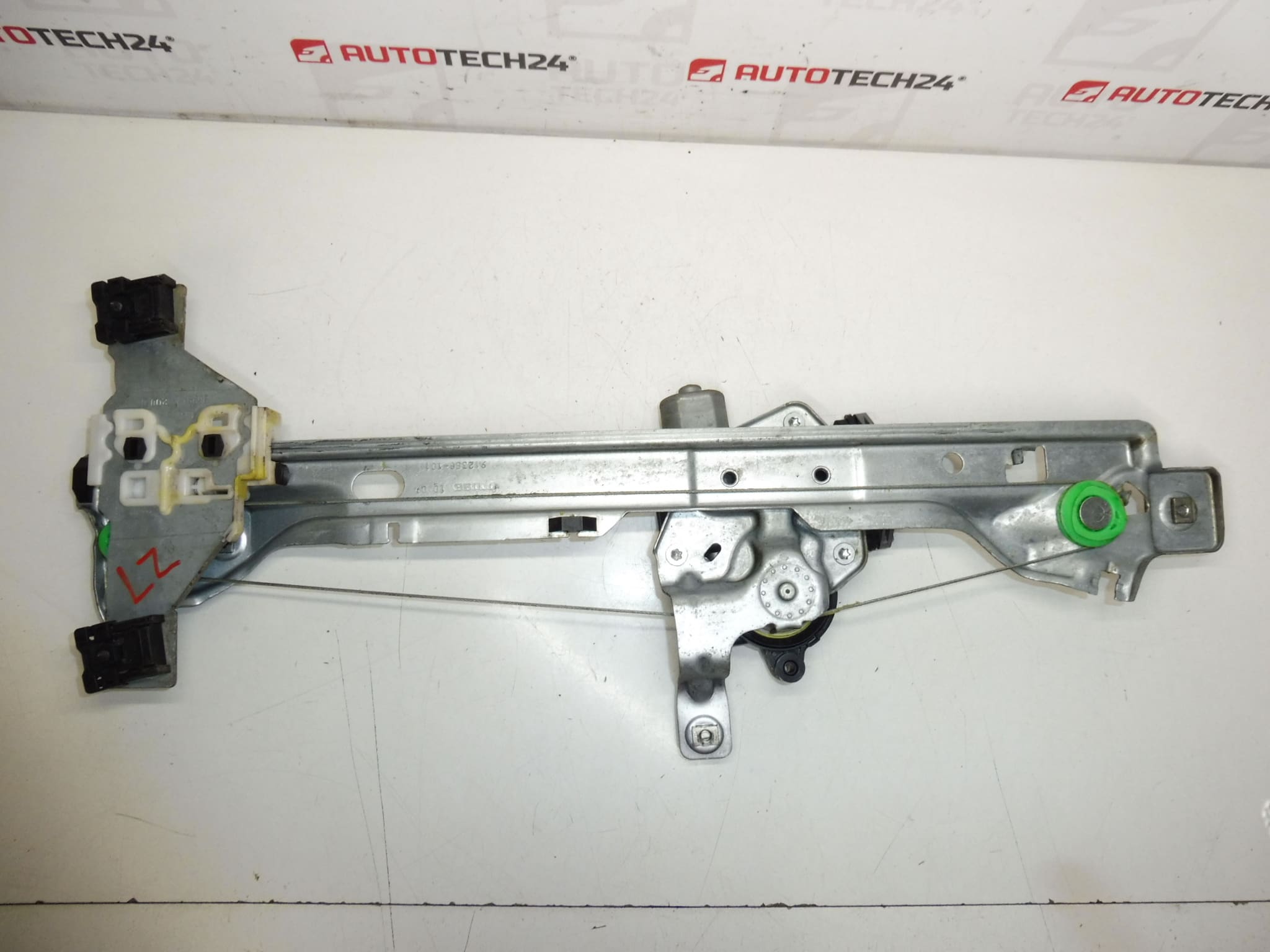 Mécanisme de lunette arrière gauche Peugeot 3008 5008 9682808780 9223F2 – Image 2