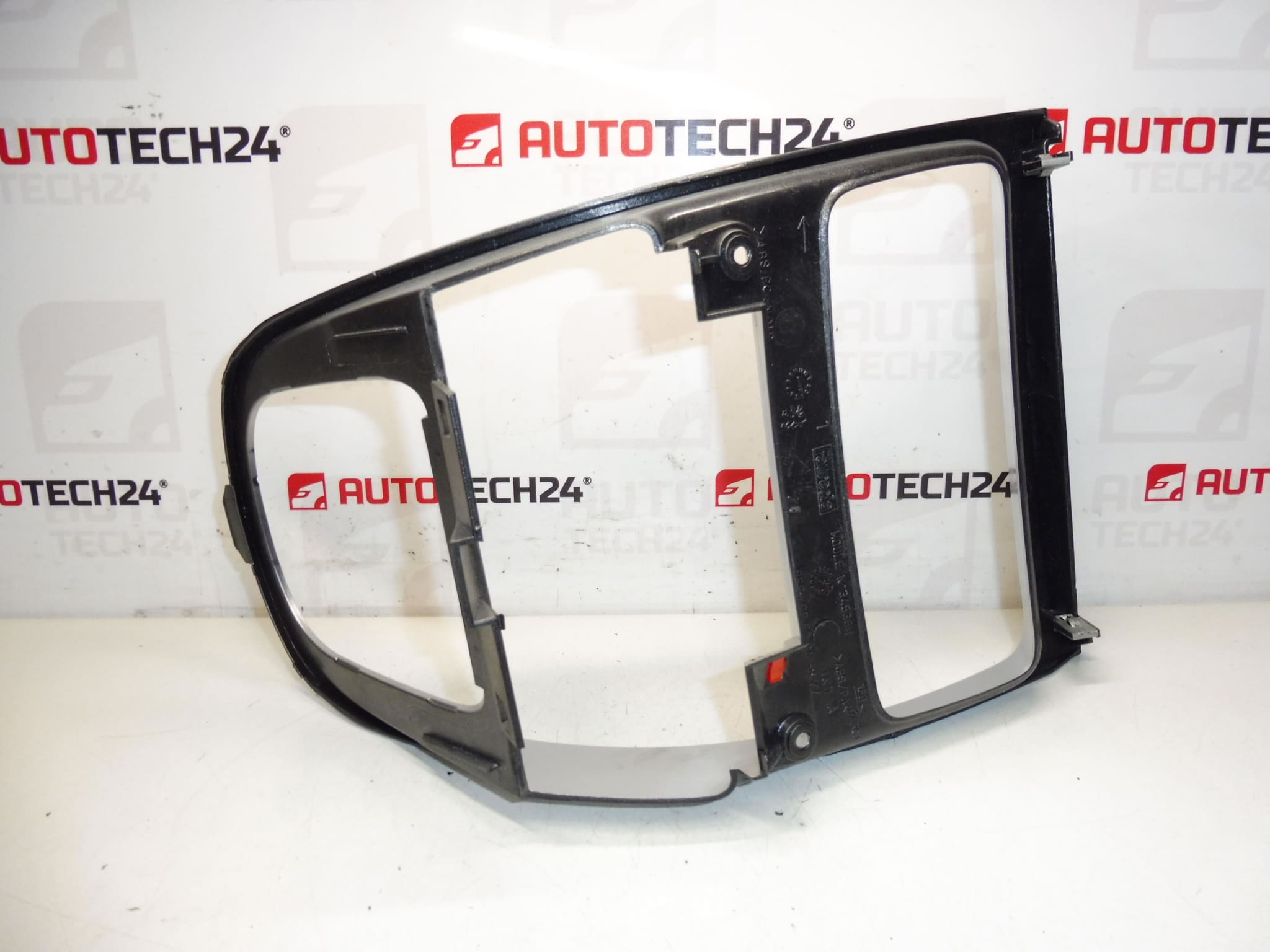 Panneau de tableau de bord Peugeot 307 9651943877 8211HT – Image 2
